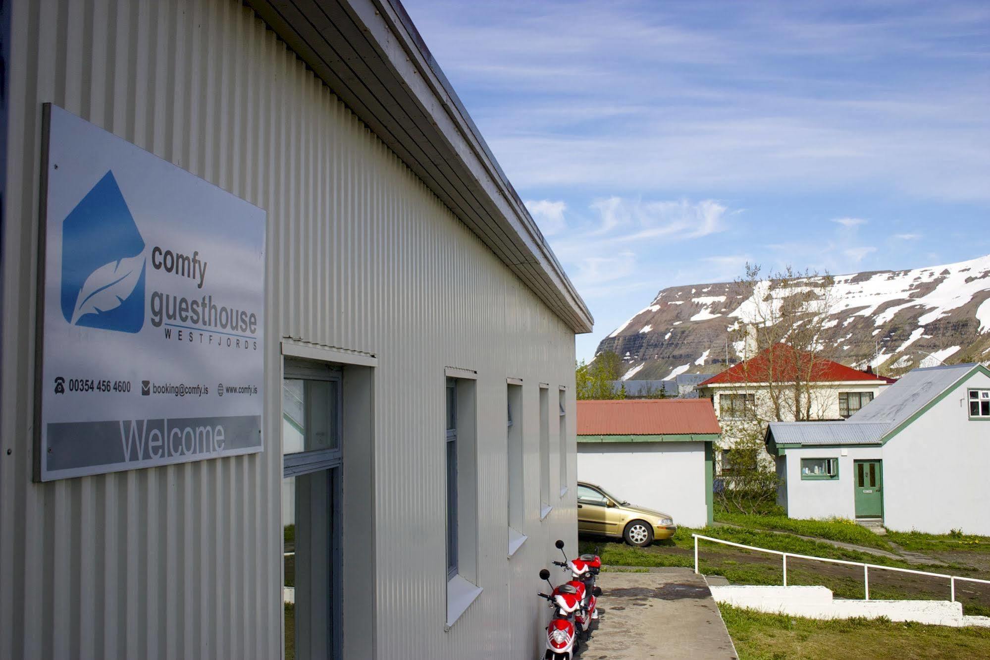 Comfy Guesthouse Westfjords Sudureyri Extérieur photo