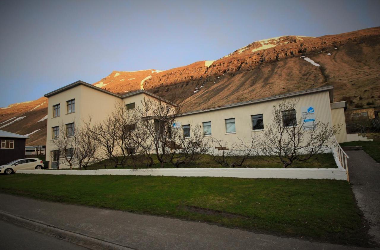 Comfy Guesthouse Westfjords Sudureyri Extérieur photo